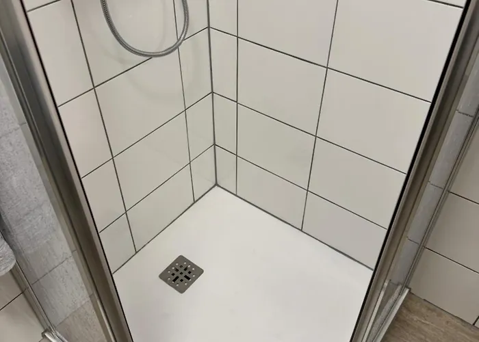 Ruhiges Garten-apartment Mit Gratis Parkplatz Apartment