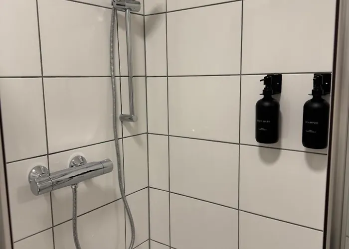 شقة Ruhiges Garten-apartment Mit Gratis Parkplatz *